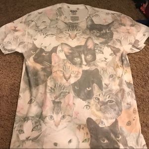 Cat shirt!